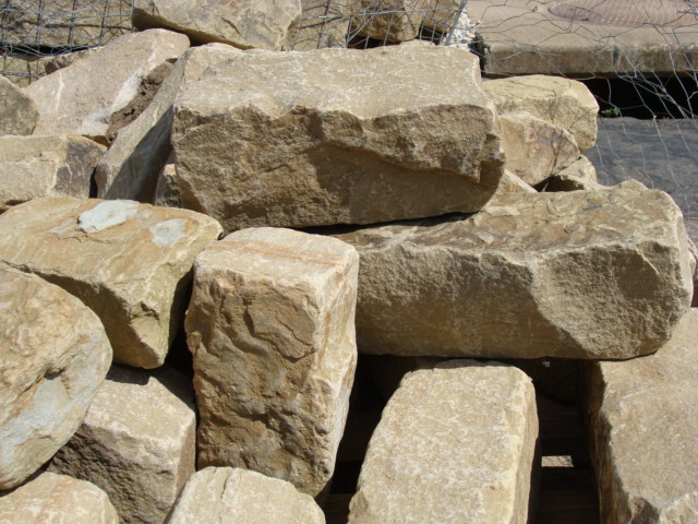 BLACK HILLS RUSTIC TMBLED EDGING